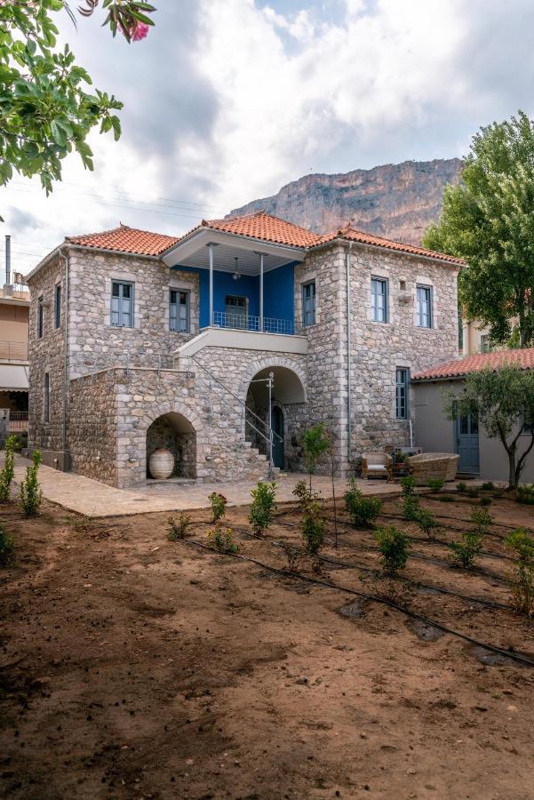 Englezena'S Guesthouse Λεωνίδιο Εξωτερικό φωτογραφία