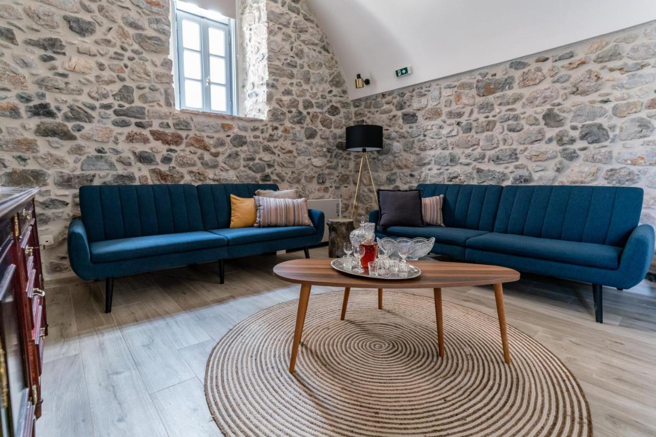 Englezena'S Guesthouse Λεωνίδιο Εξωτερικό φωτογραφία